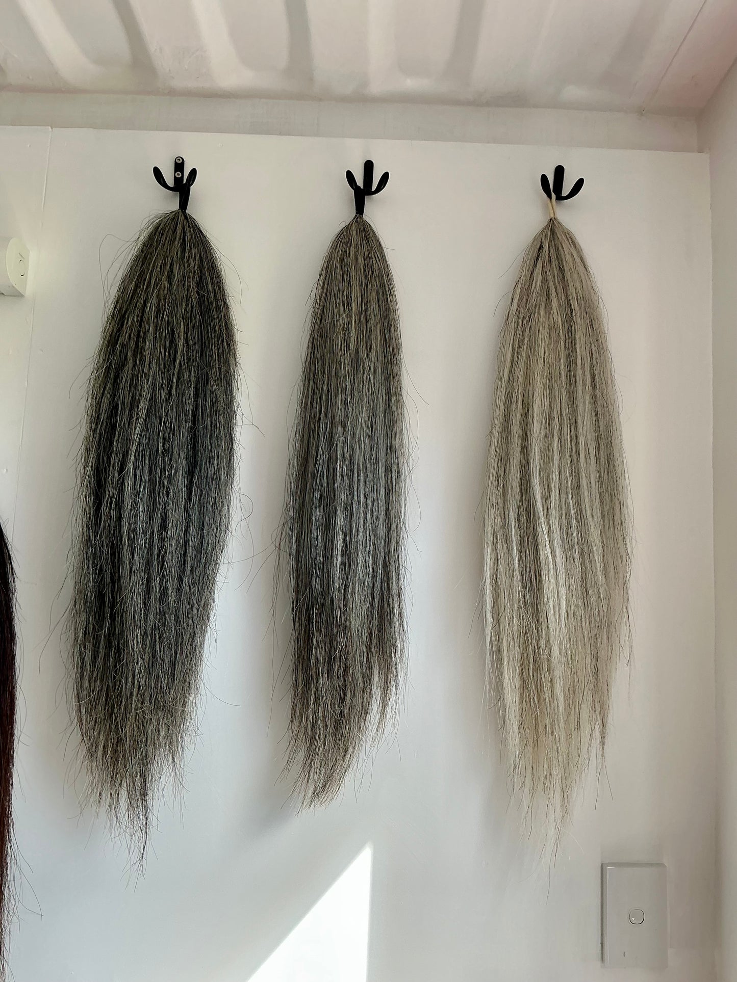 BEST Presented False Tail Standard Length - GREY
