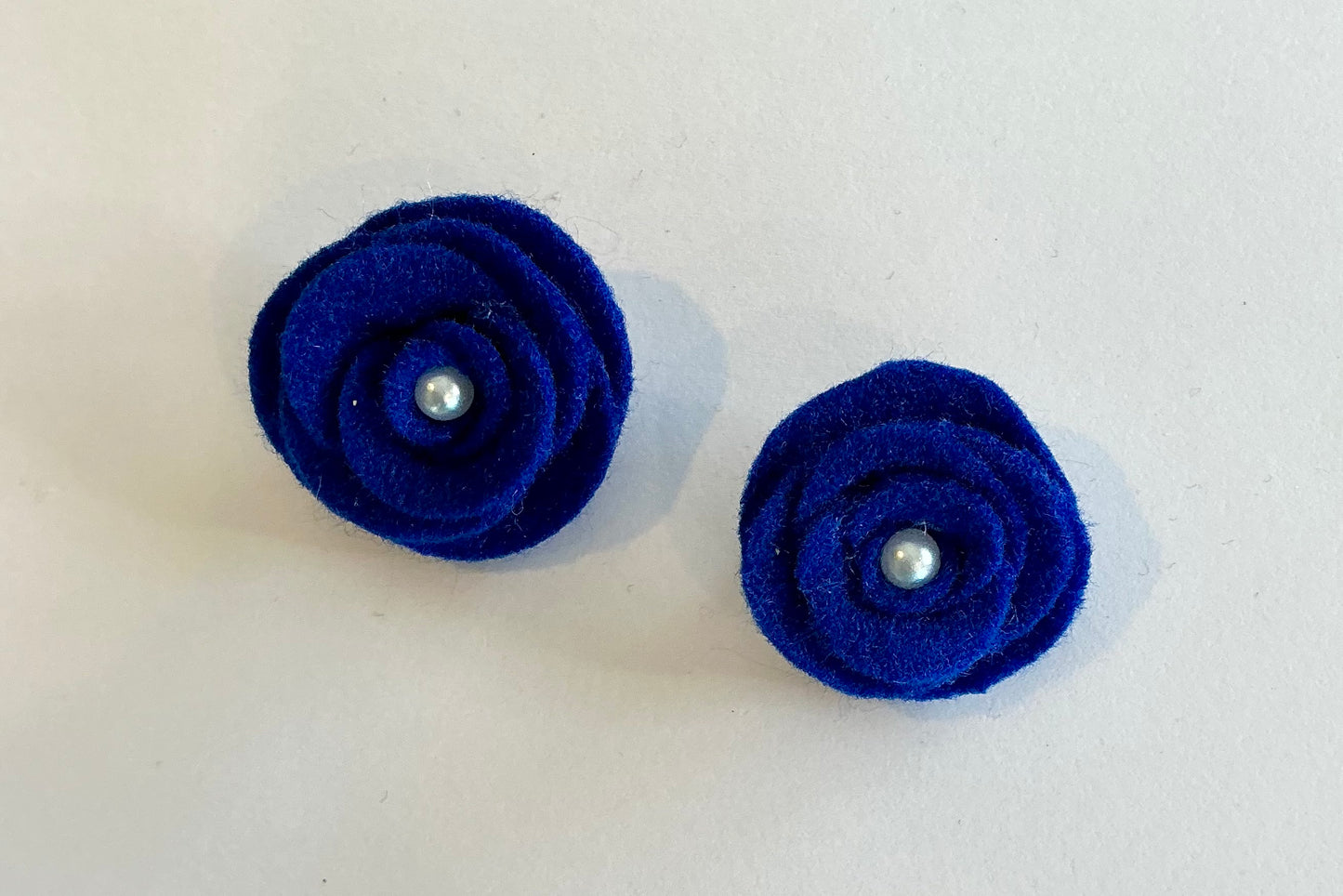 Jacket Lapel Pins - Pearl