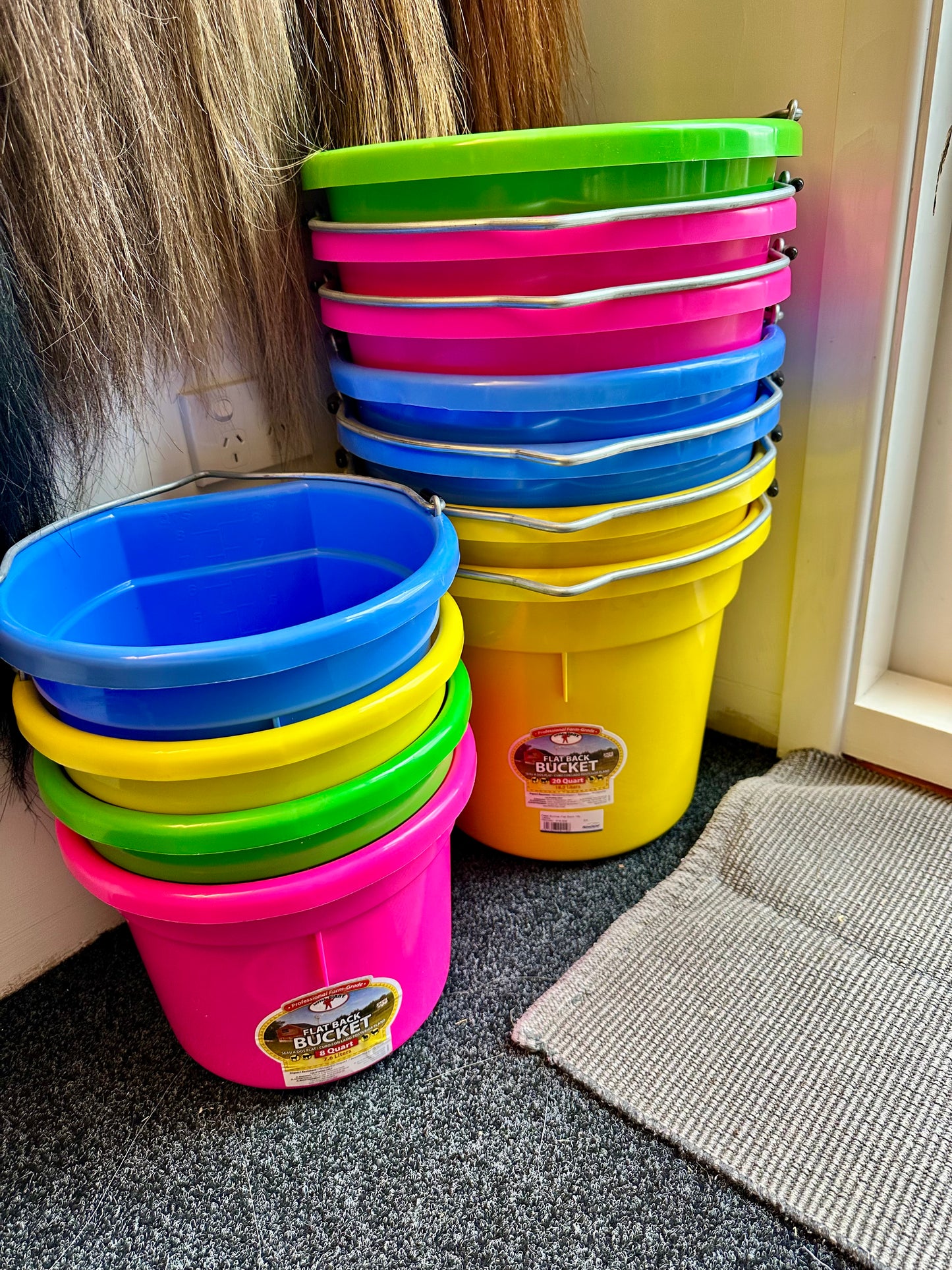 Feed Bucket Flat Back 8L - Assorted Colours