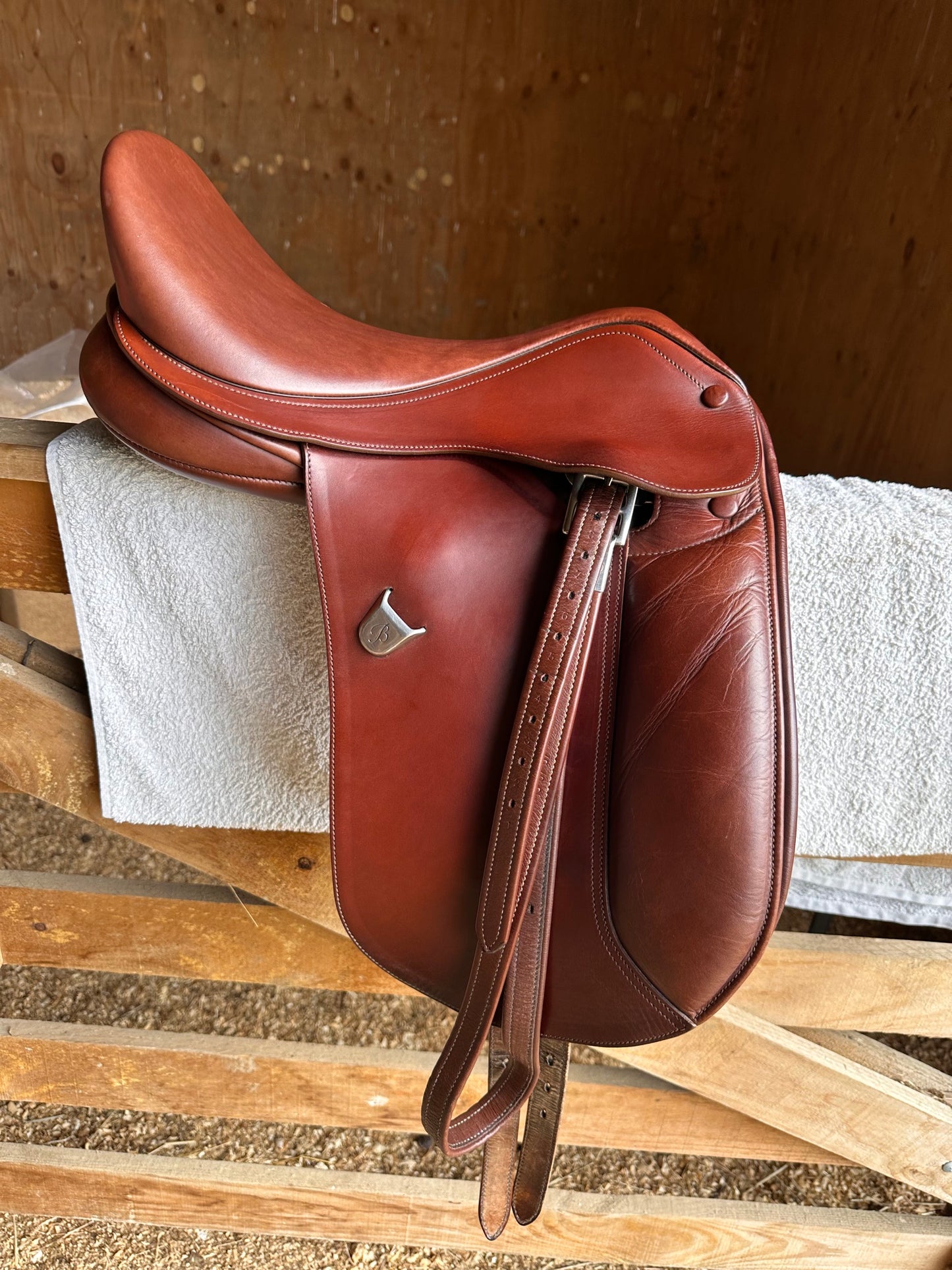 BATES PONY SHOW SADDLE - 16" Brown
