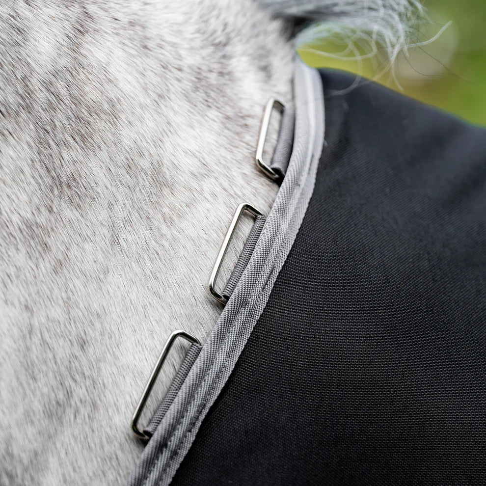 Amigo 1200D XL Turnout RUG 250g - Black w/ Titanium Grey & Silver