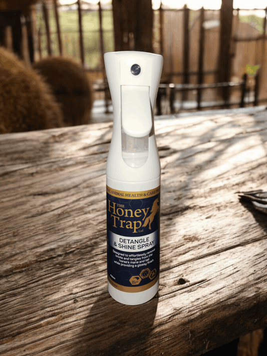 The Honey Trap Detangle & Shine Spray